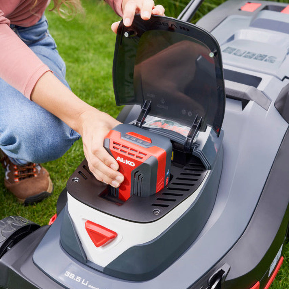 AL-KO Akku-Rasenmäher 114071 Szene Akkutausch