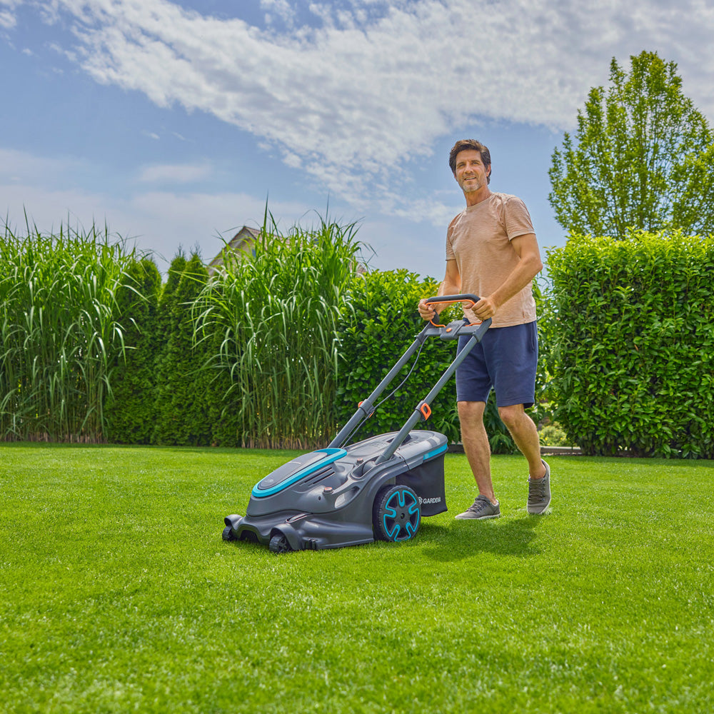 Gardena Akku-Rasenmäher PowerMax Duo 46_36V P4A Ready-To-Use Szene